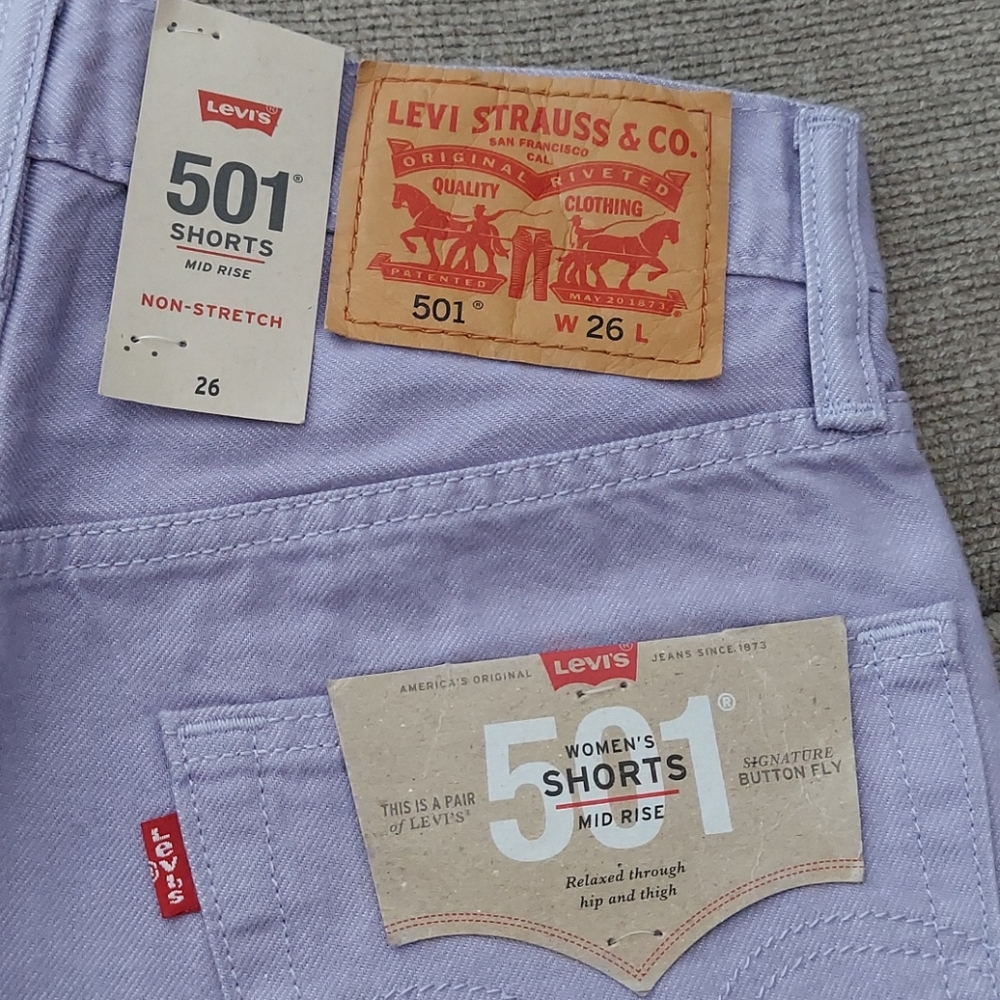 Levi's shorts. - Picture 3 of 4